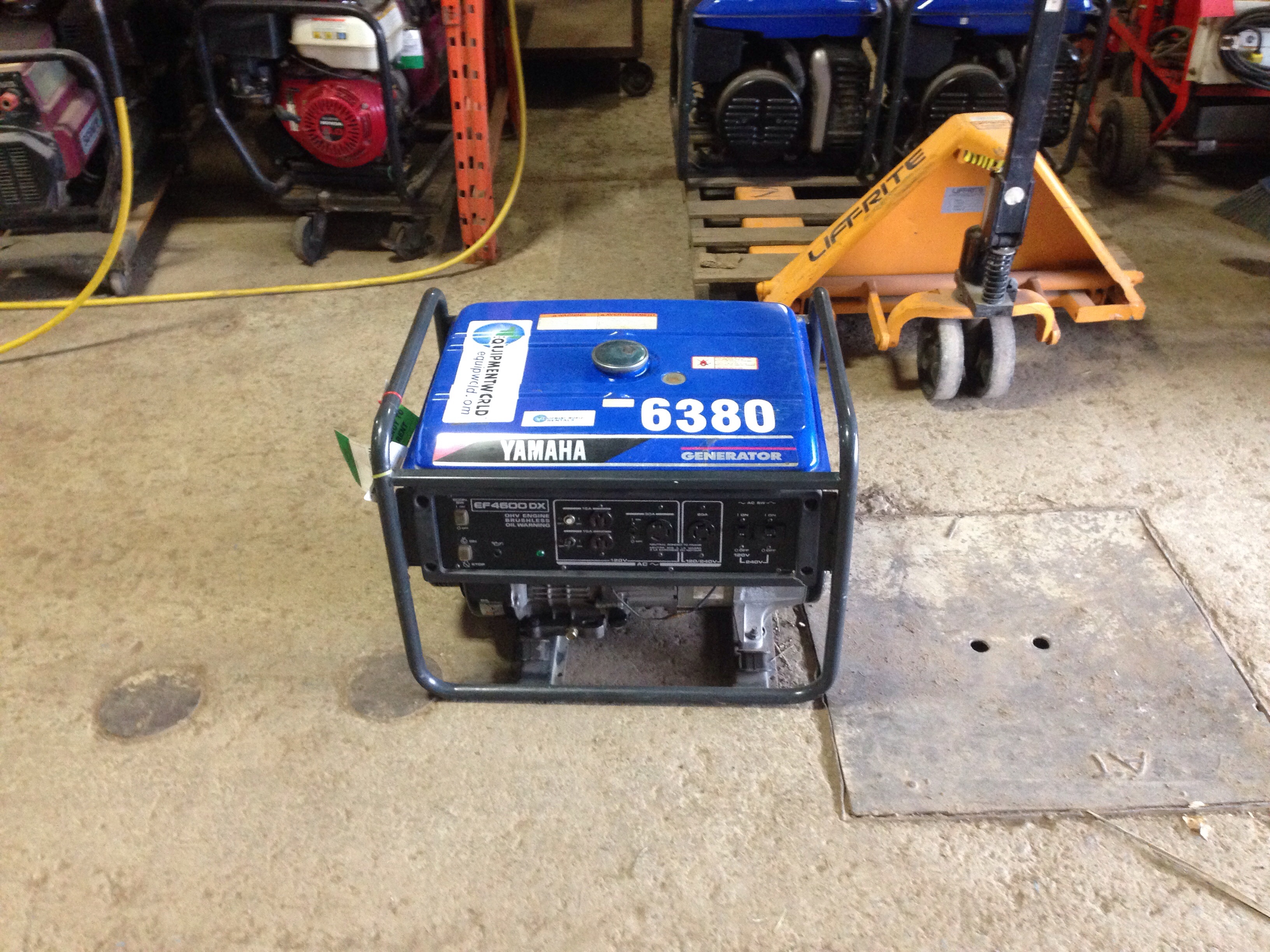 4600 Watt Generator | Tents & Events